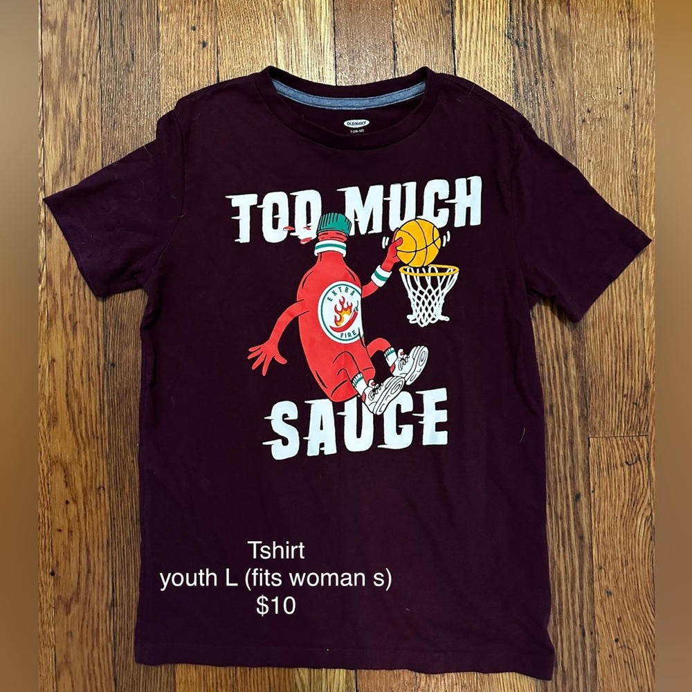 youth L (fits woman small) graphic t-shirt